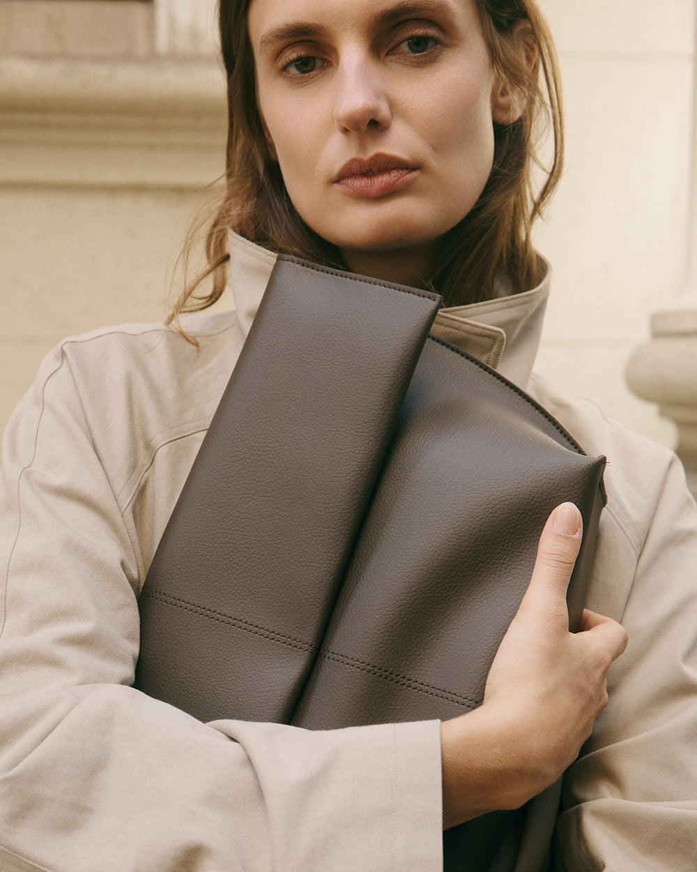 Seamed Clutch Espresso