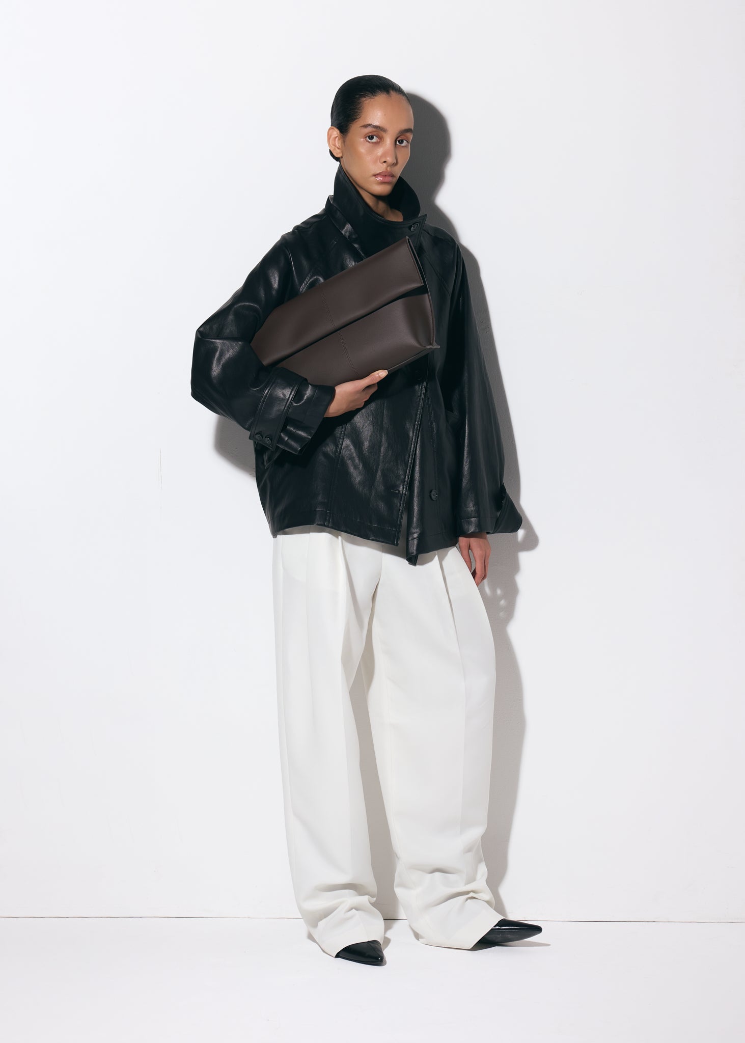 Seamed Clutch Espresso