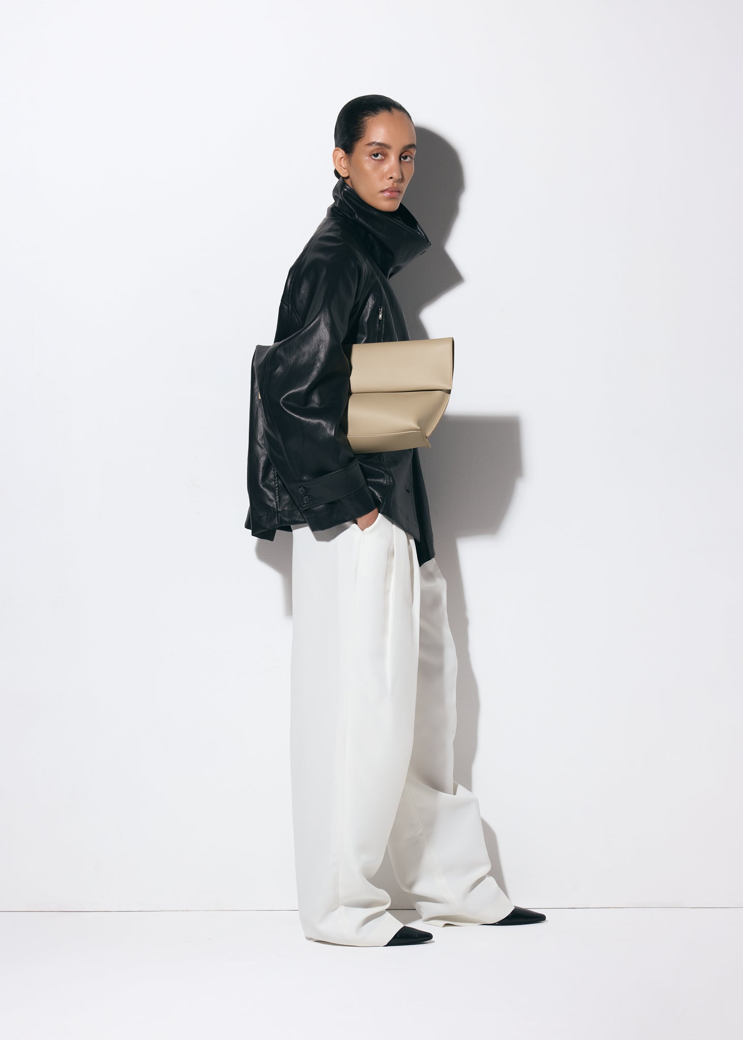 Seamed Clutch Sand
