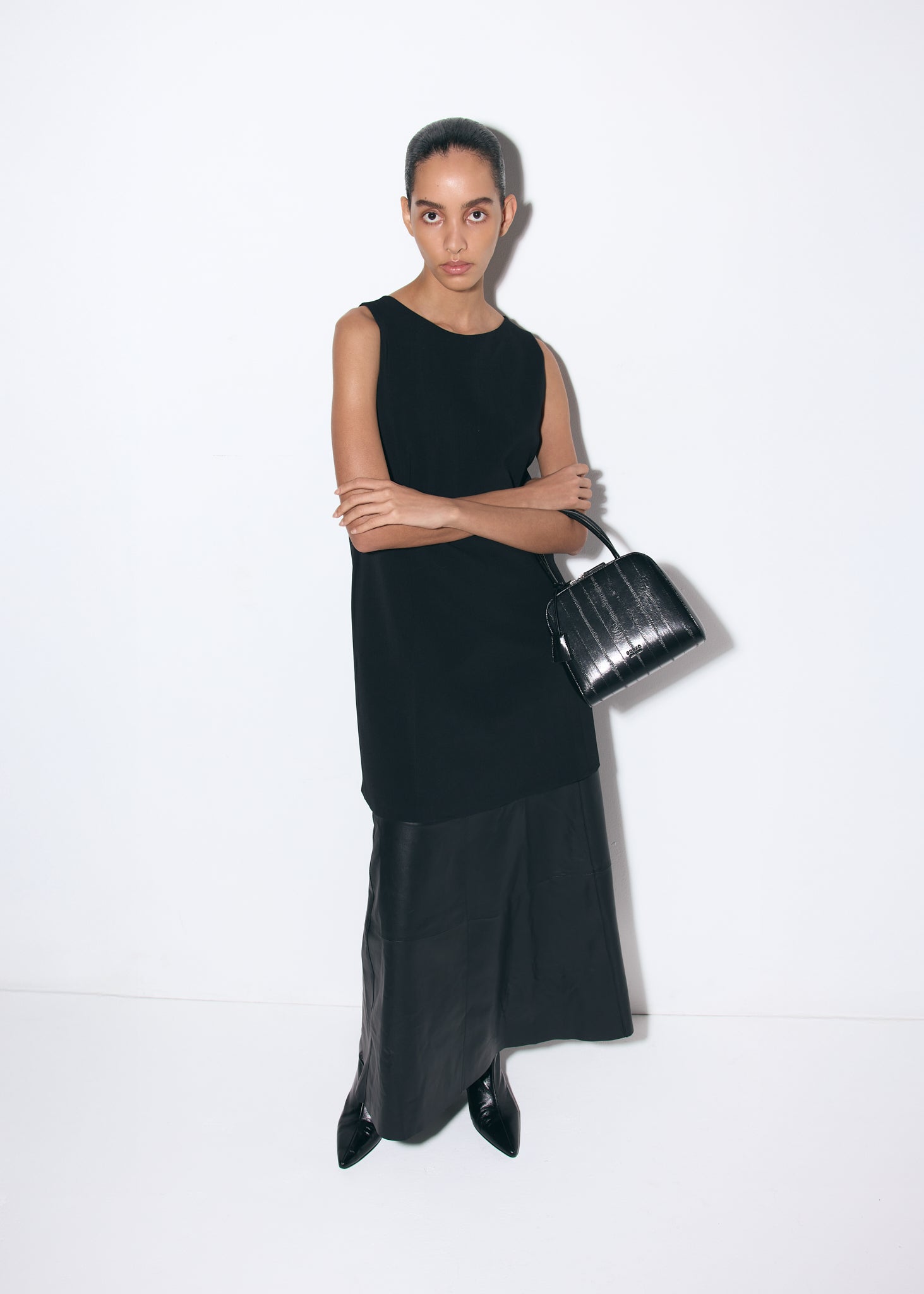 Miro Bag Black Eel