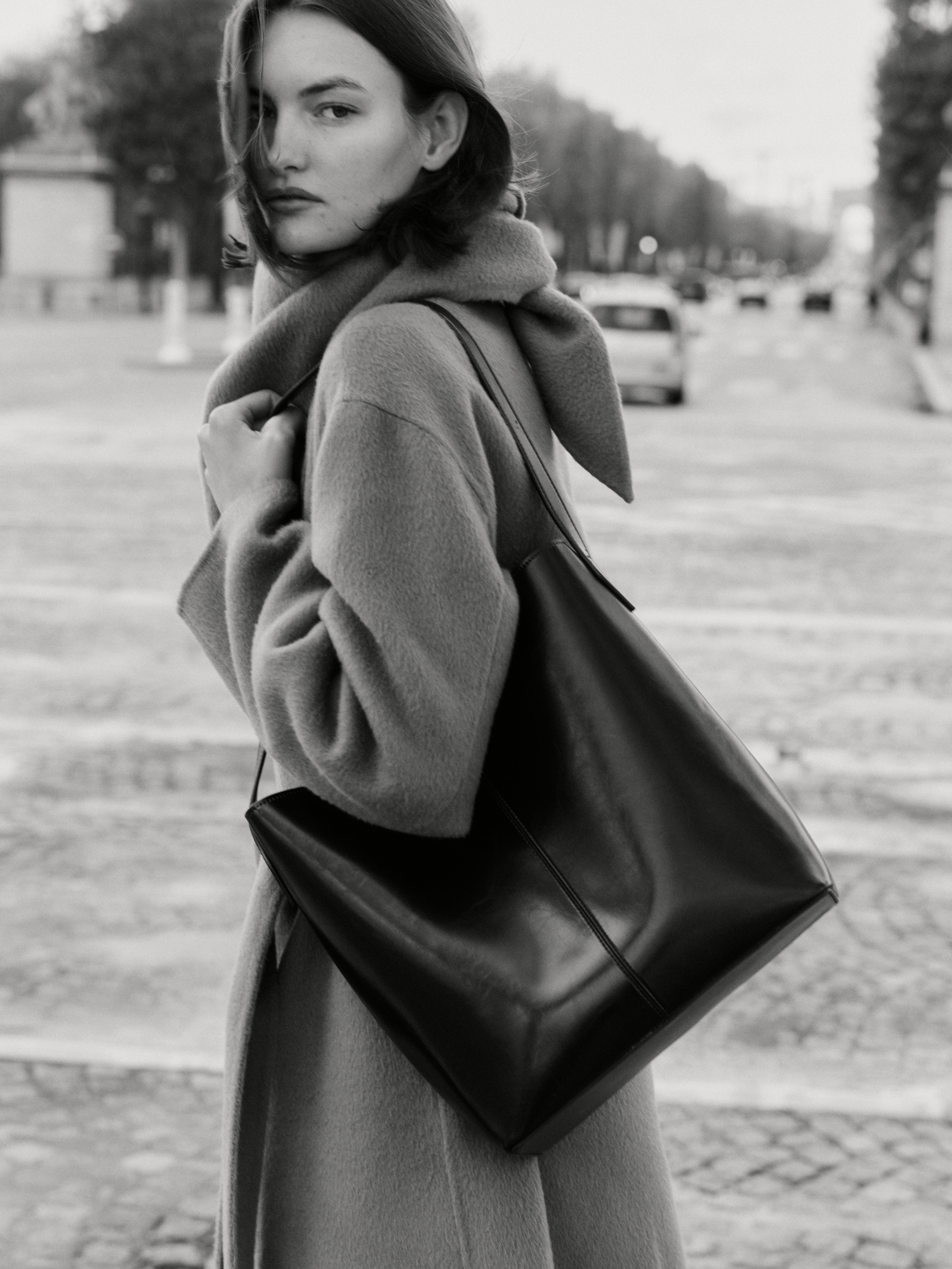 Kaia Bag Black Gloss