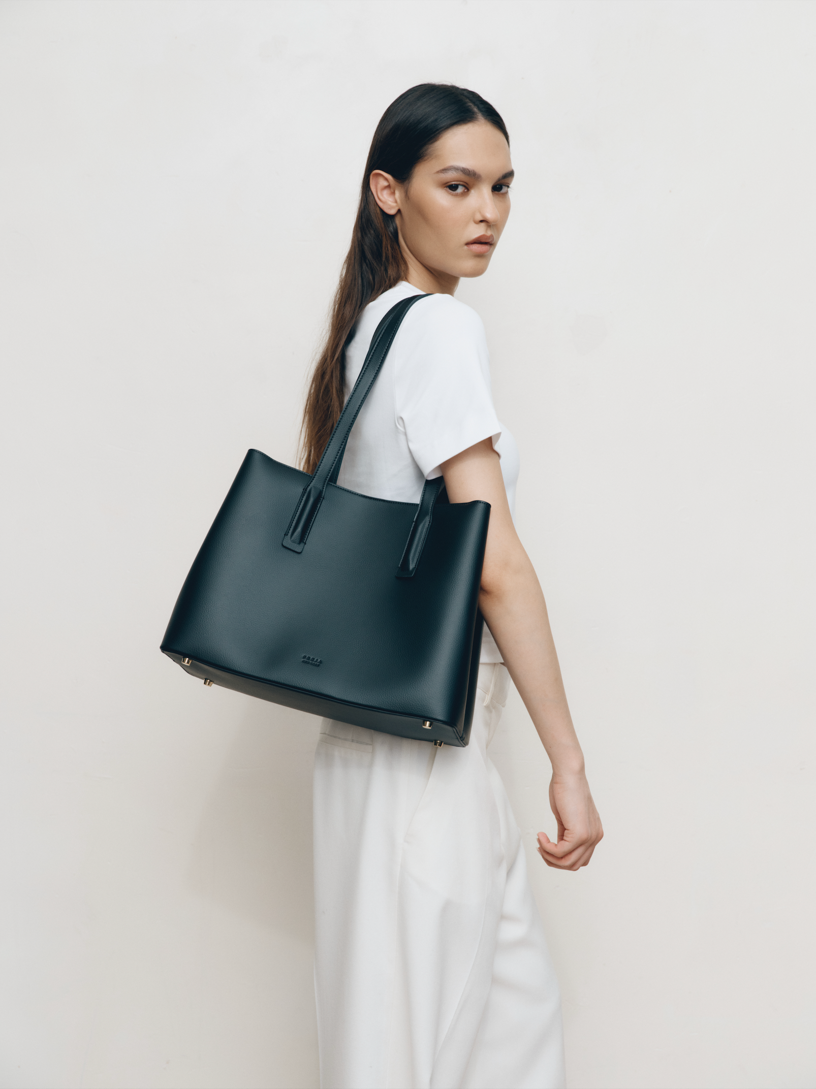 Linnea Tote Black