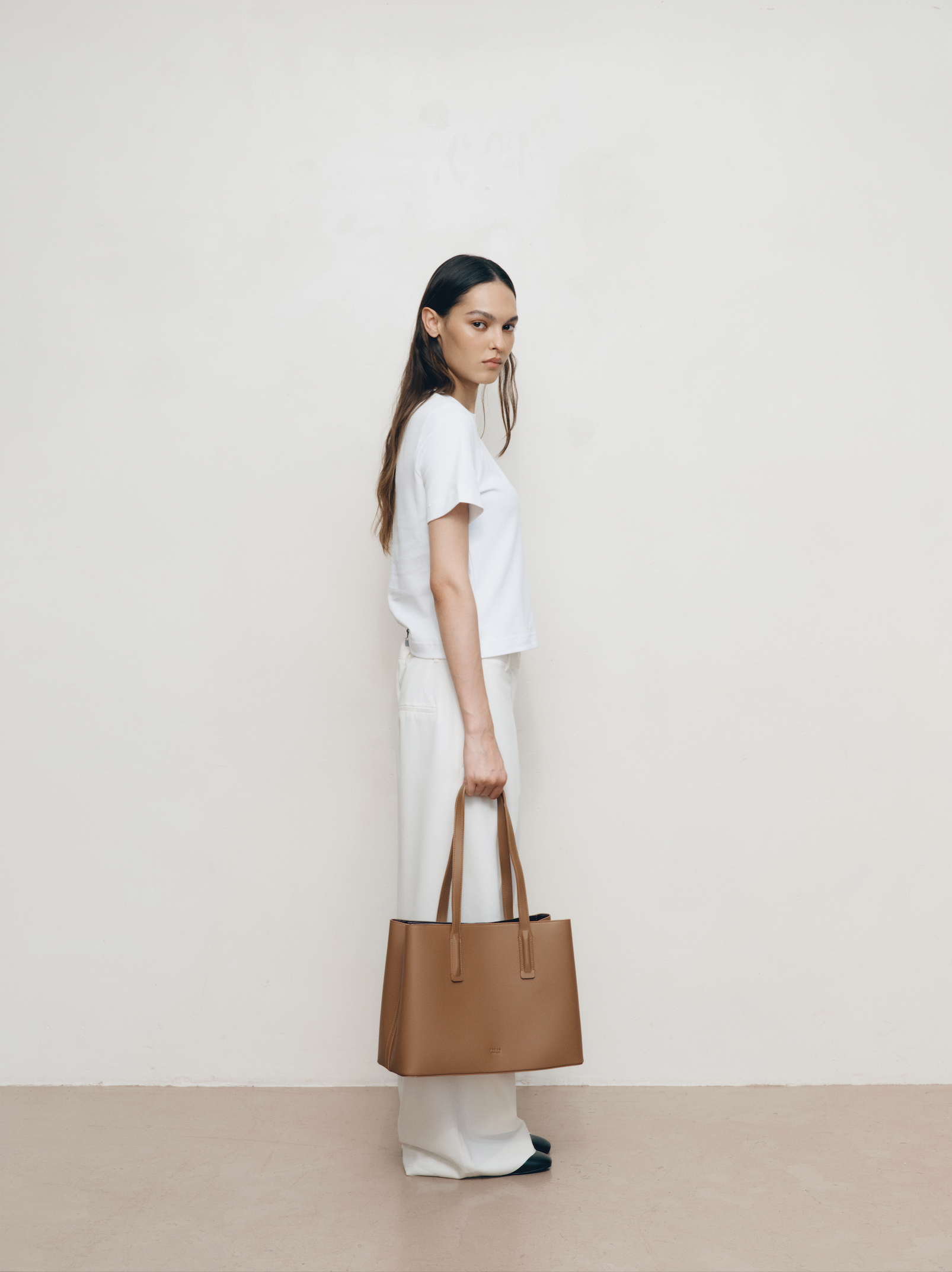 Linnea Tote Chestnut