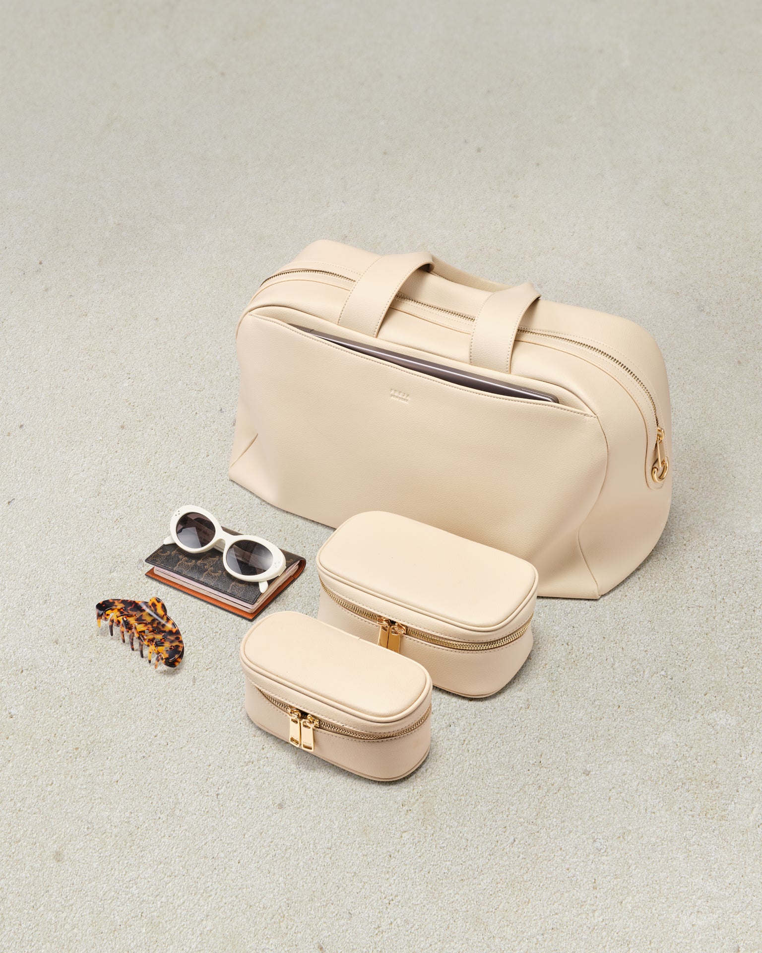 Toiletry Case Medium Oat