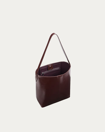 Kaia Bag Raisin Gloss